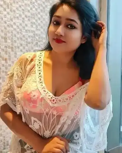 Escort Ponnani